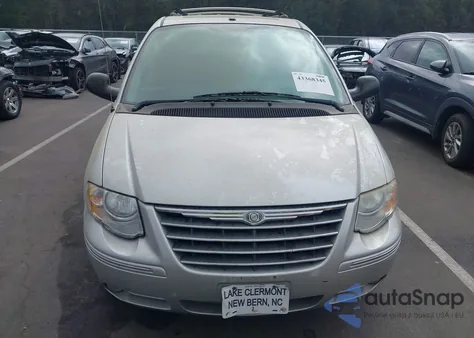 2006 Chrysler Town & Country Limited z USA, uszkodzony, nr VIN 2A4GP64L46R632168